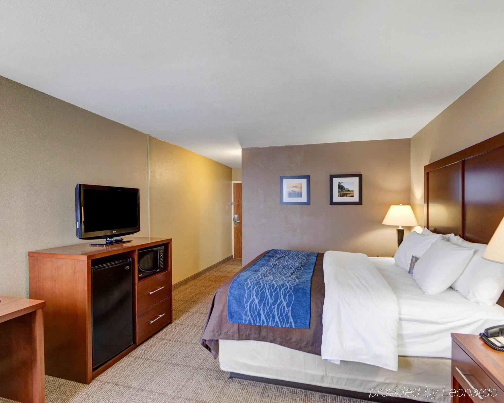 Comfort Inn & Suites Plano East Εξωτερικό φωτογραφία