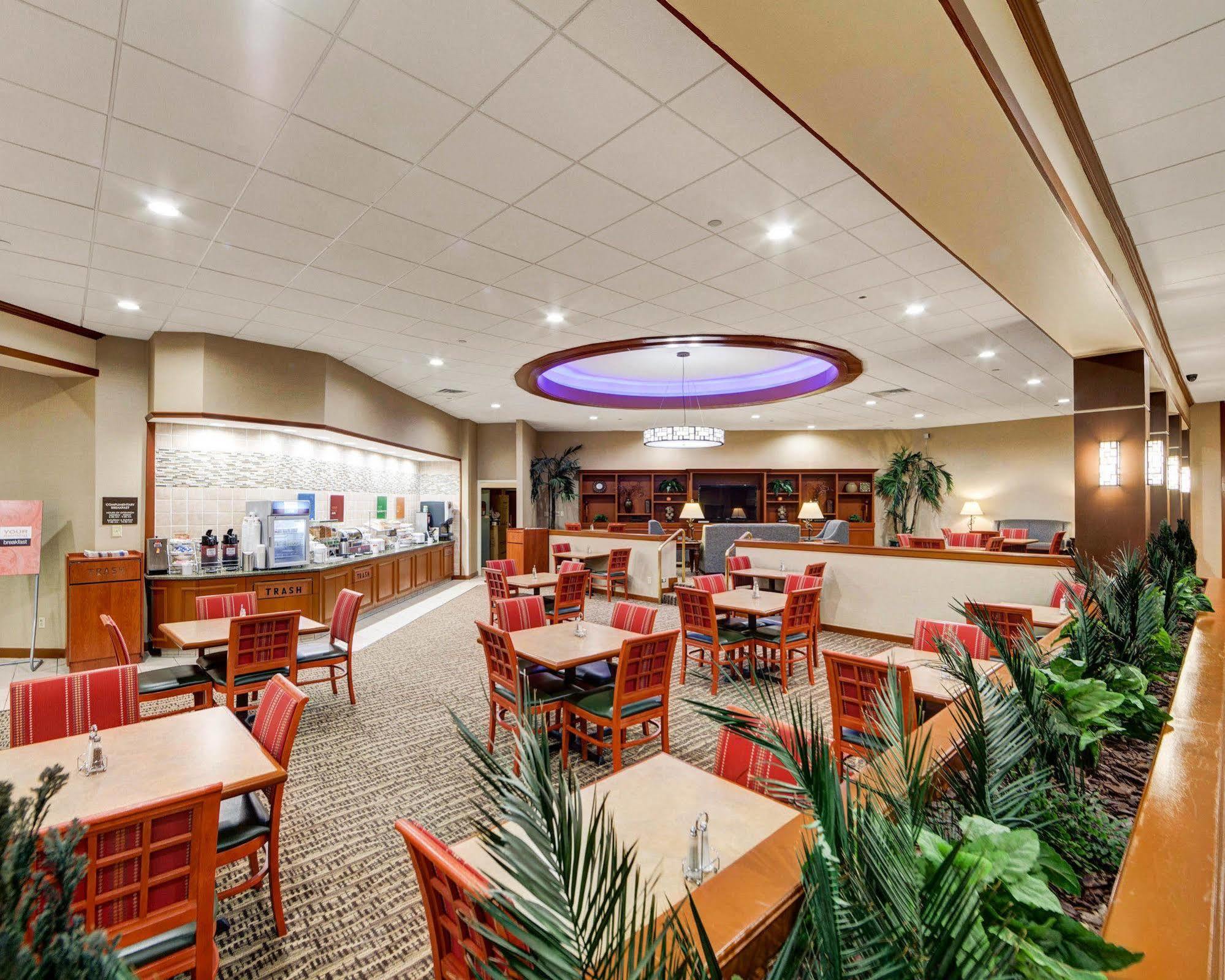 Comfort Inn & Suites Plano East Εξωτερικό φωτογραφία