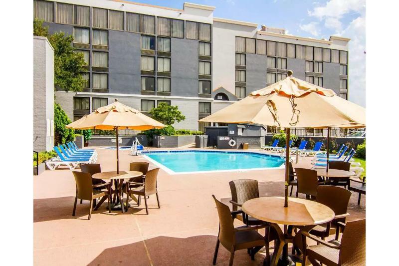 Comfort Inn & Suites Plano East Εξωτερικό φωτογραφία